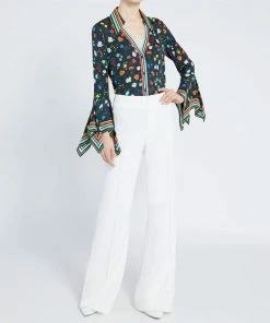 Best Pirce ✨ Alice + Olivia Randa Trumpet Sleeve Button Down 👕 Shirt in Botanical Ditsy for 👩 women 🤩