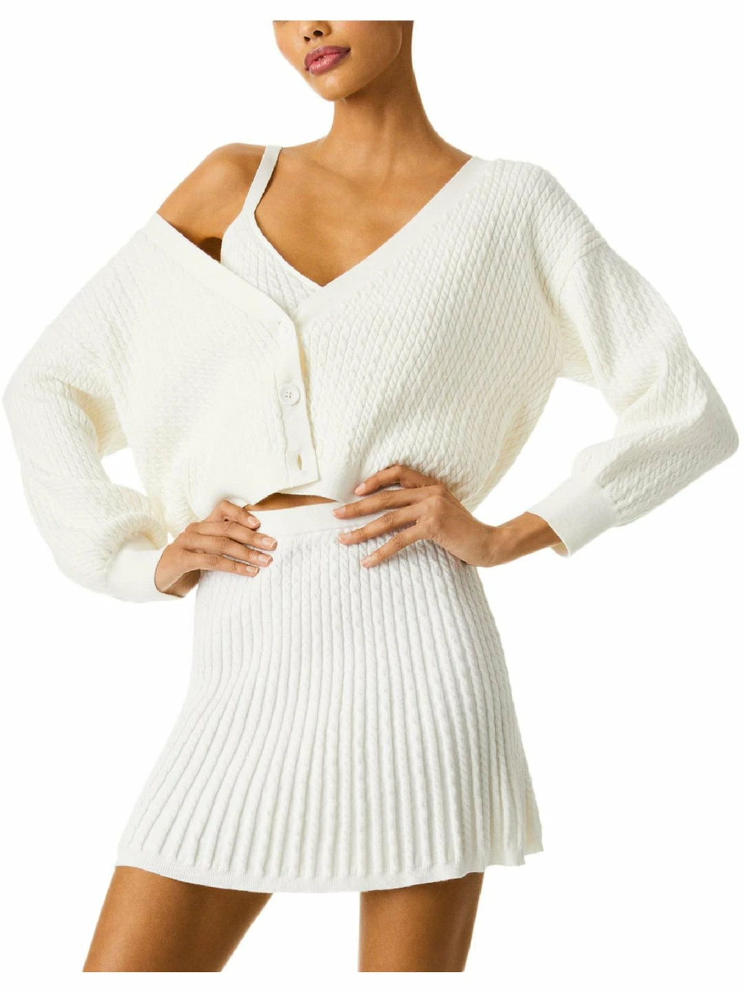 Best reviews of ๐ Alice + Olivia Zelina ๐ฉ Womens V Neck Button Down Cardigan Sweater ๐ 3 Best reviews of ๐ Alice + Olivia Zelina ๐ฉ Womens V Neck Button Down Cardigan Sweater ๐