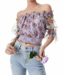 Outlet 😉 Alice + Olivia Caprina Off Shoulder in Floral Express Sm Lavender for 👩 women 🎁