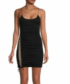 Best reviews of 😉 Alice + Olivia Siriana Ruched Mini 👗 Dress in Black for 👩 women 🤩